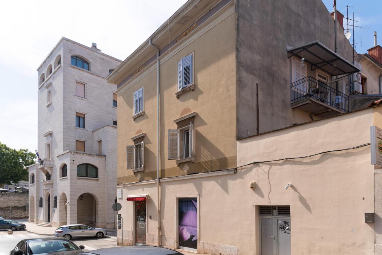 Polesana Rooms Pula Exterior foto